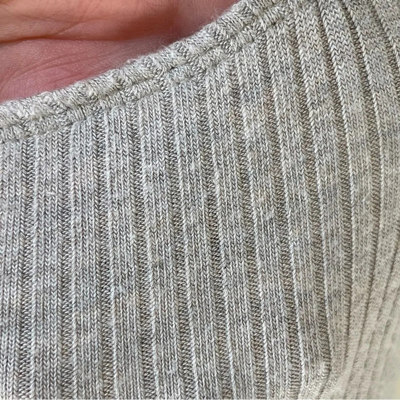 Elie Tahari ribbed short sleeve tee basic for capsule wardrobe beige size S - Picture 4 of 7